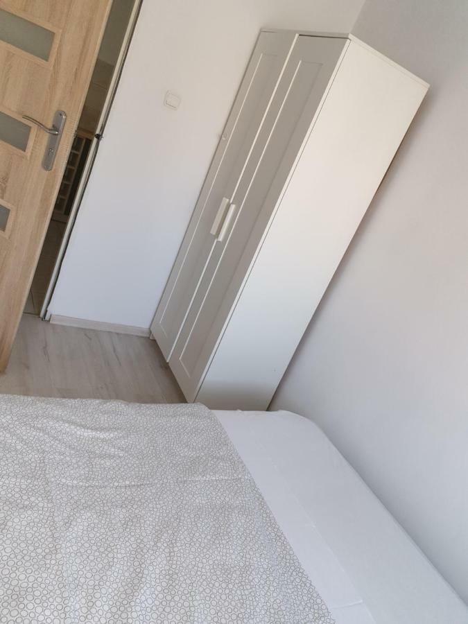 Apartmán Sweet Honey Mieszkanie W Plocku Exteriér fotografie